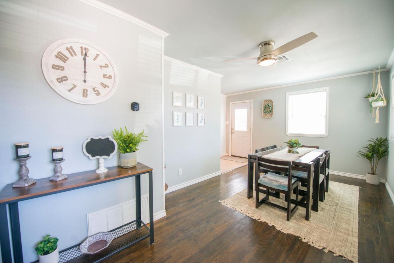 Walk To The Silos! 3 Bed 1960'S Bungalow Near Baylor Waco Extérieur photo
