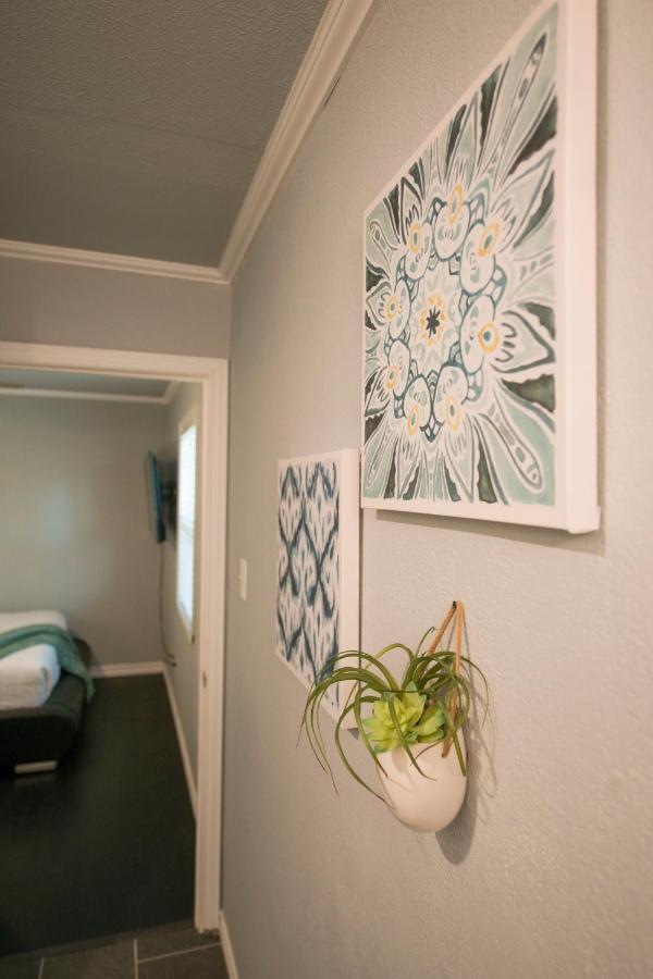Walk To The Silos! 3 Bed 1960'S Bungalow Near Baylor Waco Extérieur photo